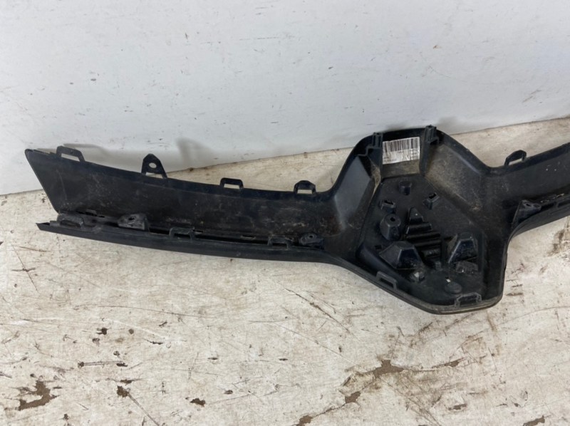 Накладка на решетку радиатора