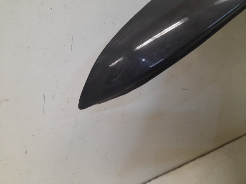 Крыло переднее левое