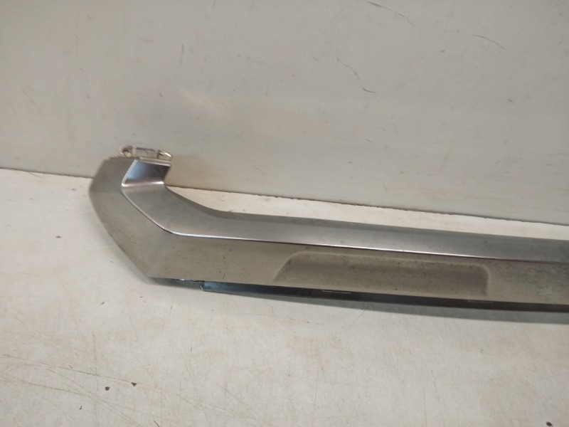 Накладка на решетку радиатора