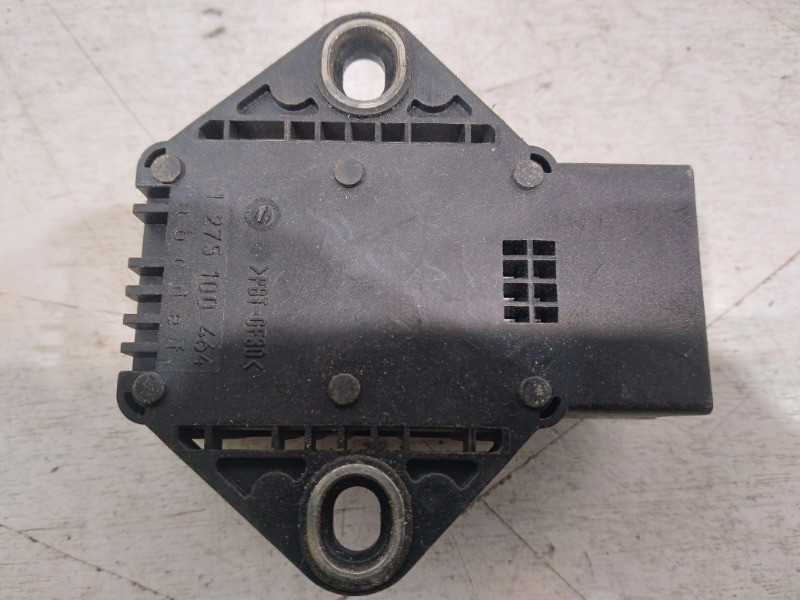 Датчик ускорения