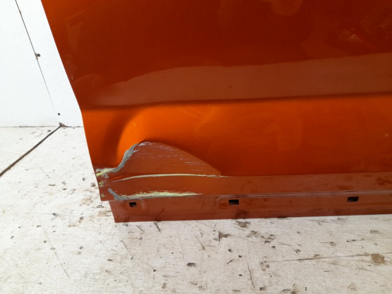 Дверь передняя правая