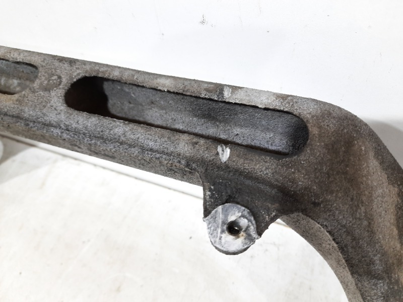 Балка подмоторная