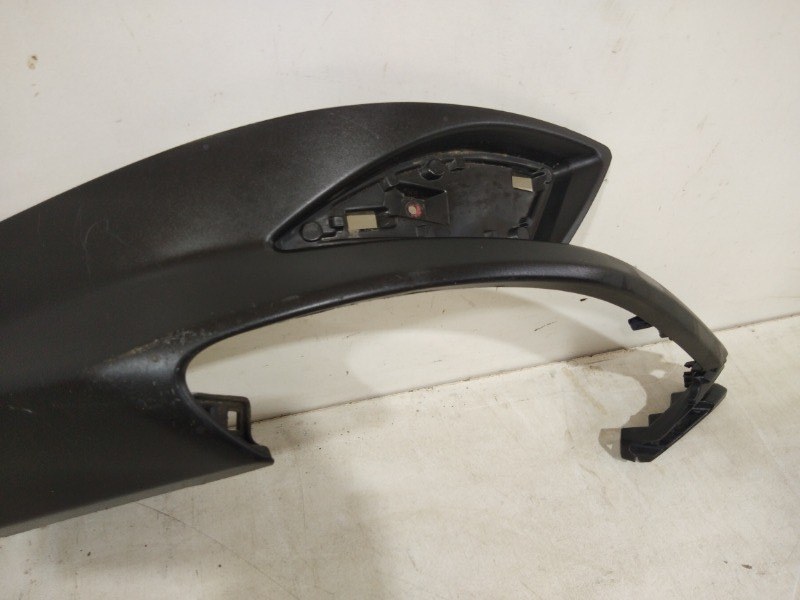 Спойлер заднего бампера