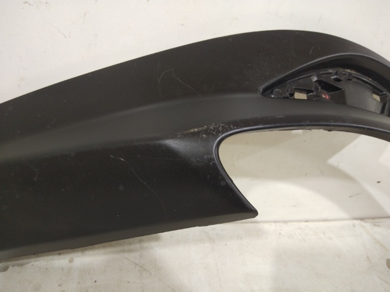 Спойлер заднего бампера