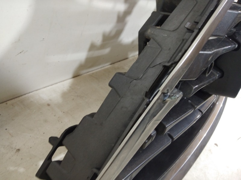 Решетка радиатора