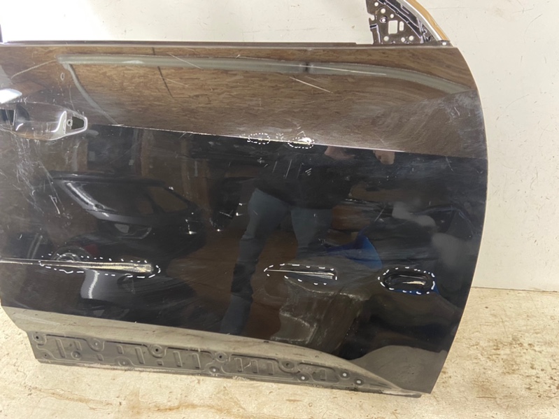 Дверь передняя правая