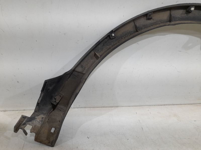 Накладка заднего крыла правого