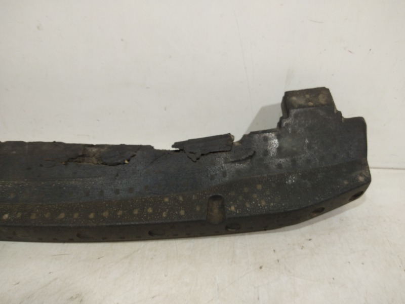 Наполнитель переднего бампера