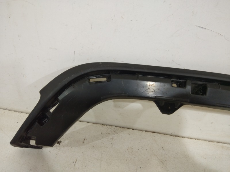 Спойлер заднего бампера