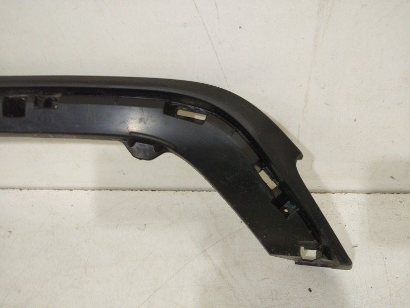 Спойлер заднего бампера