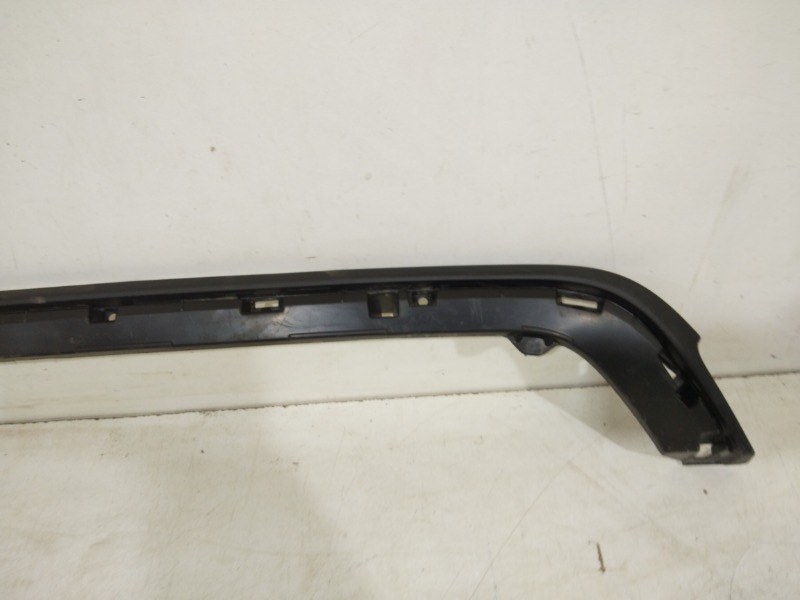 Спойлер заднего бампера