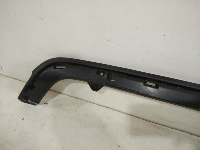 Спойлер заднего бампера