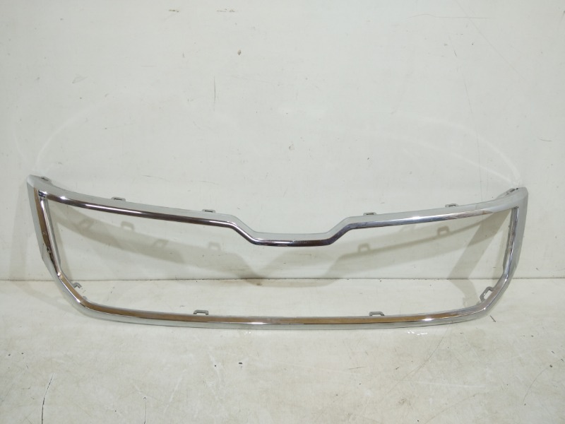 Накладка на решетку радиатора