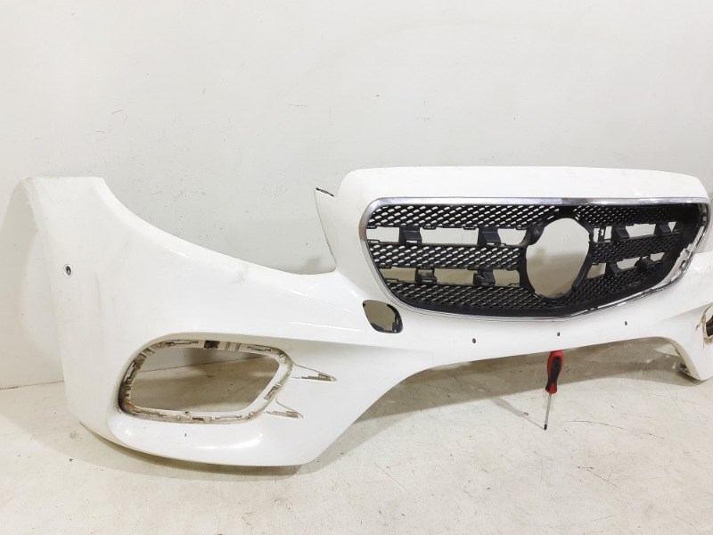 Бампер передний