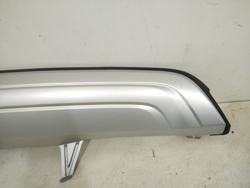 Спойлер заднего бампера