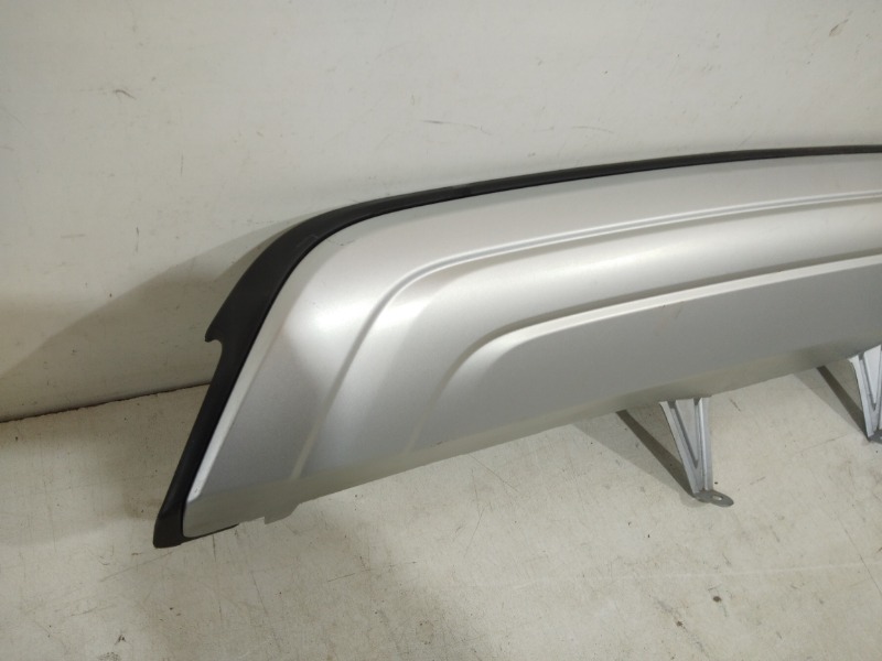 Спойлер заднего бампера