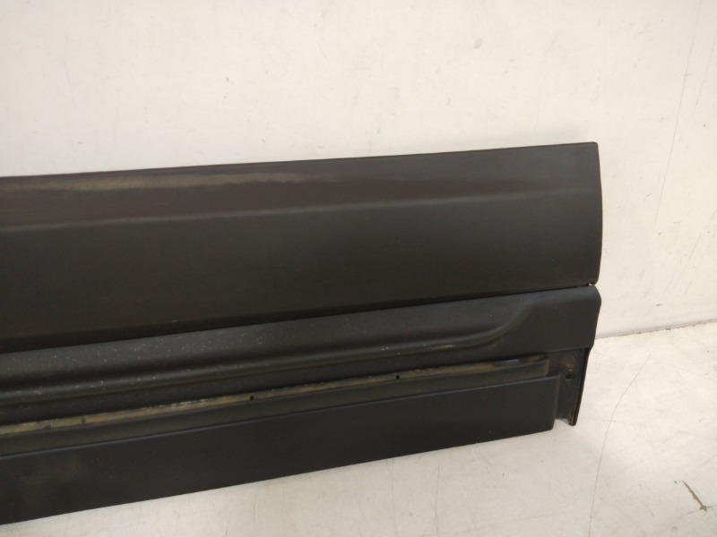 Накладка двери задней левой