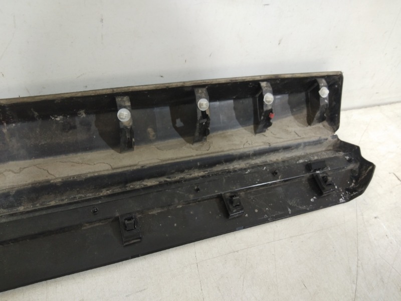 Накладка двери задней левой