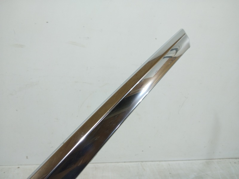 Накладка крышки багажника