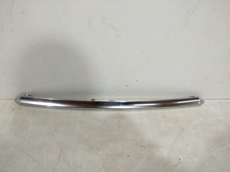 Накладка крышки багажника