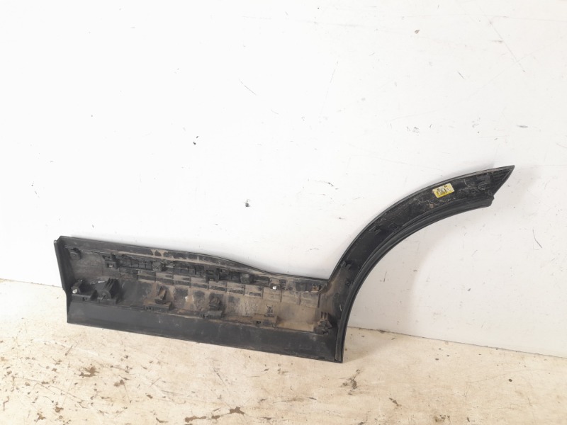 Молдинг двери