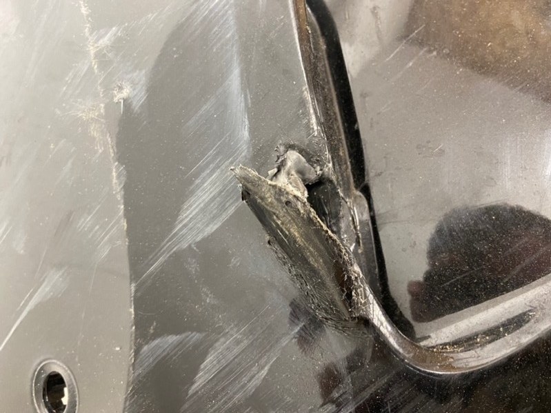 Бампер задний