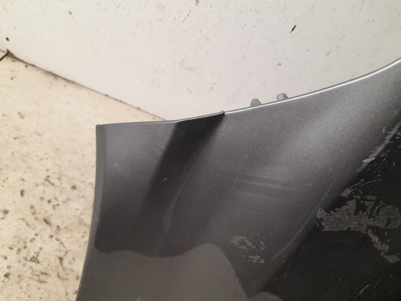 Крыло переднее правое