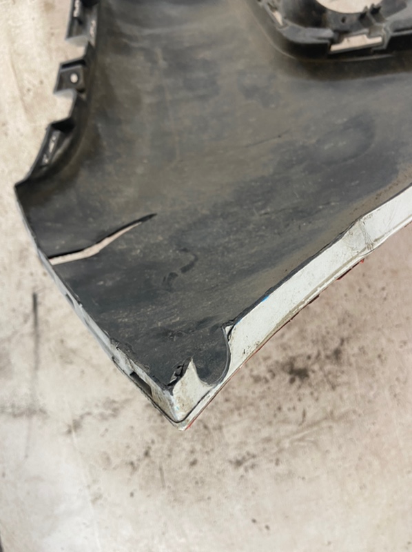 Бампер передний