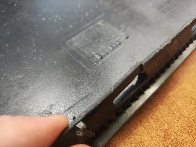 Бампер задний