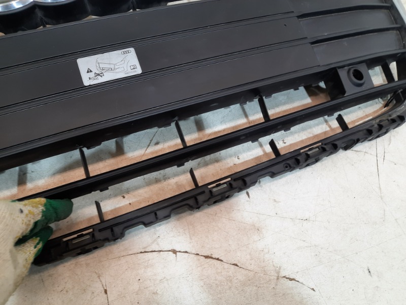 Решетка радиатора