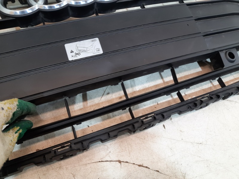 Решетка радиатора