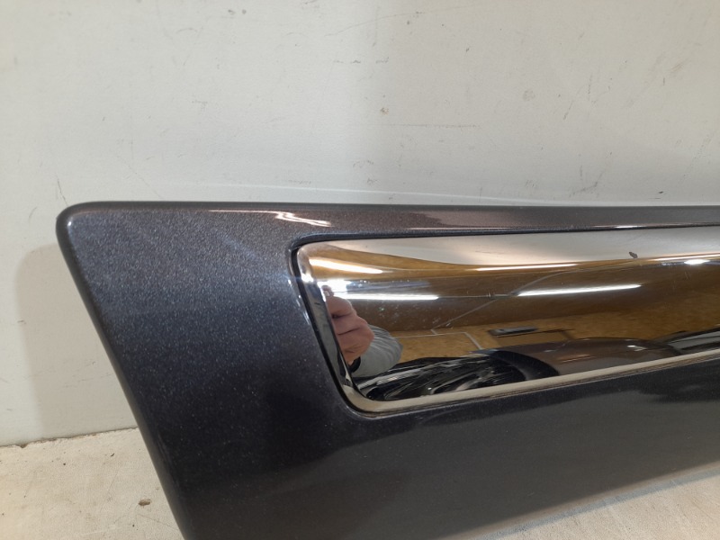 Накладка двери задней правой