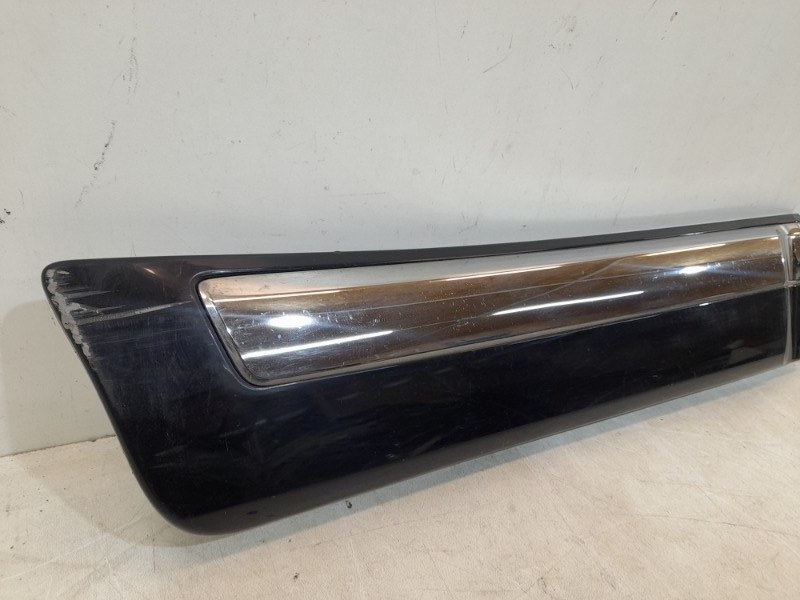 Накладка двери задней правой