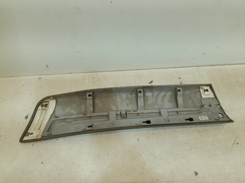 Накладка двери задней правой