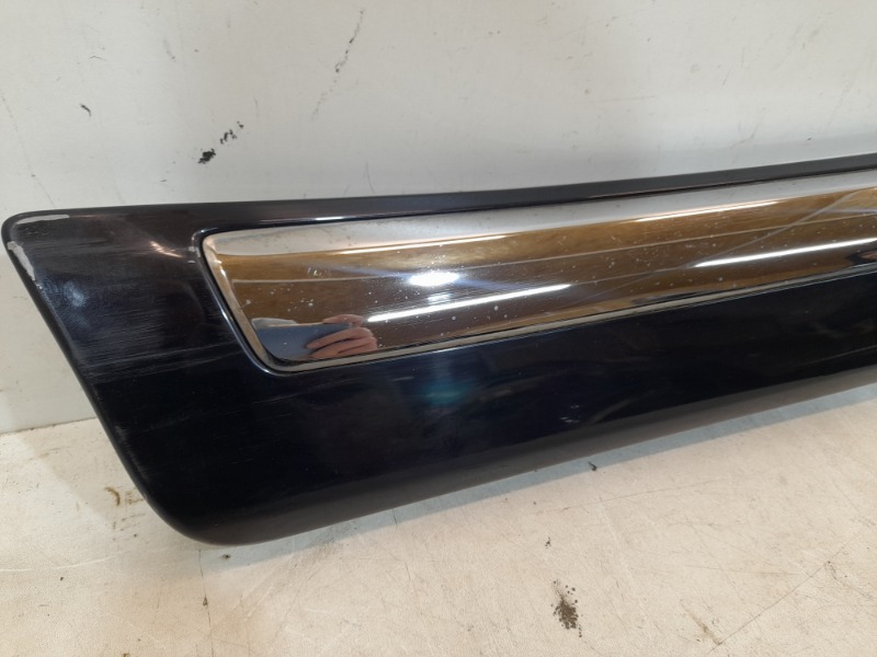 Накладка двери задней правой