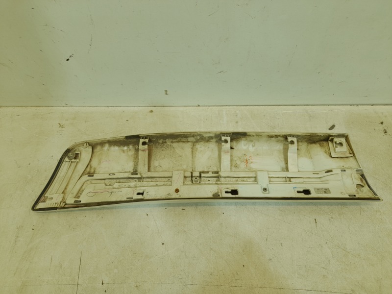 Накладка двери задней правой