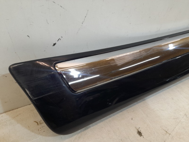 Накладка двери задней правой