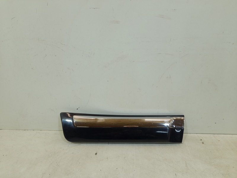 Накладка двери задней правой