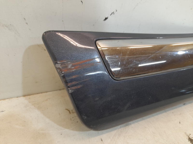 Накладка двери задней правой