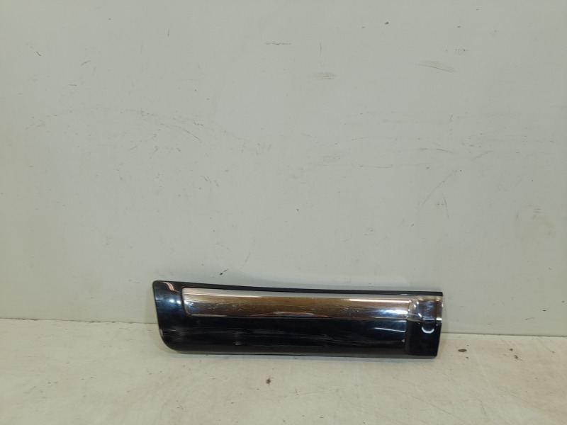 Накладка двери задней правой