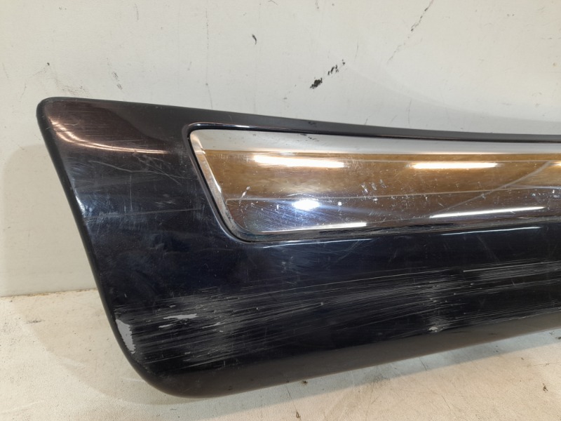 Накладка двери задней правой