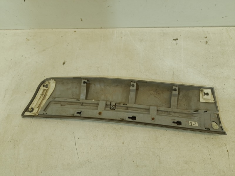 Накладка двери задней правой