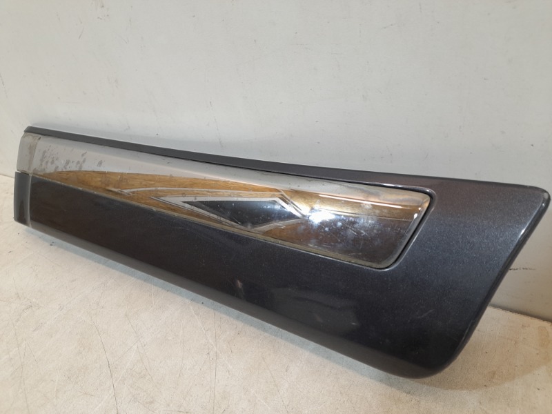 Накладка двери задней левой