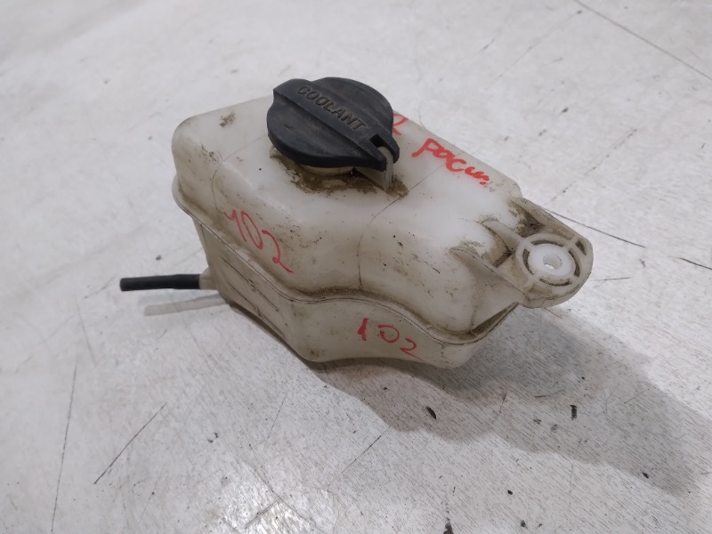 Бачок расширительный