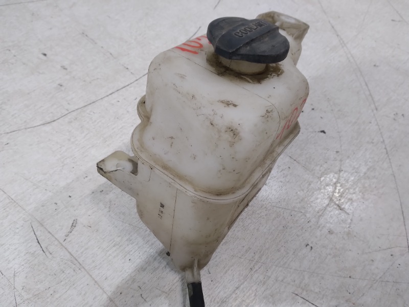 Бачок расширительный