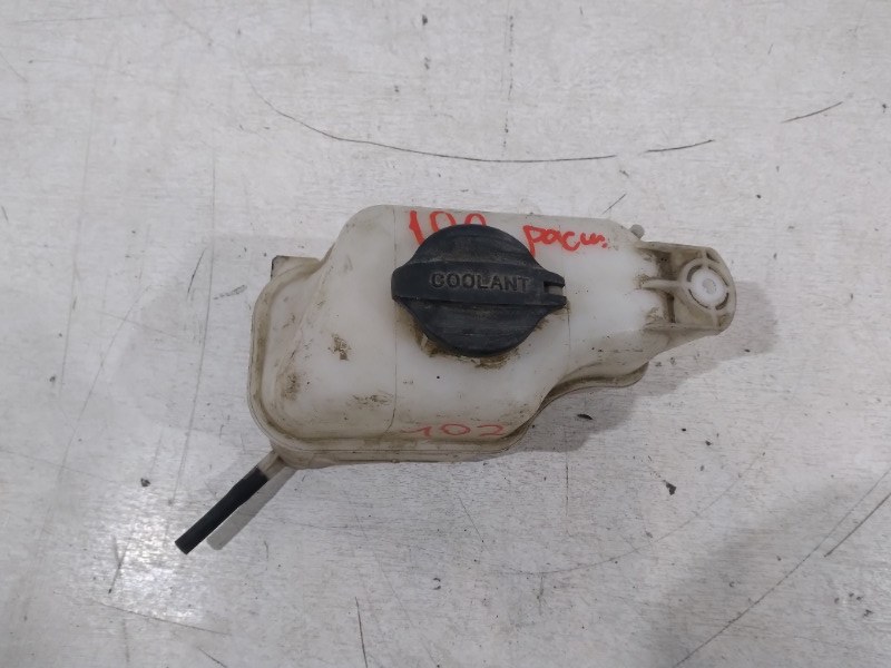 Бачок расширительный