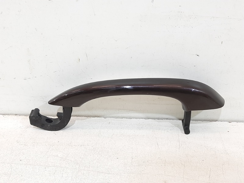 Ручка двери передней наружная левая