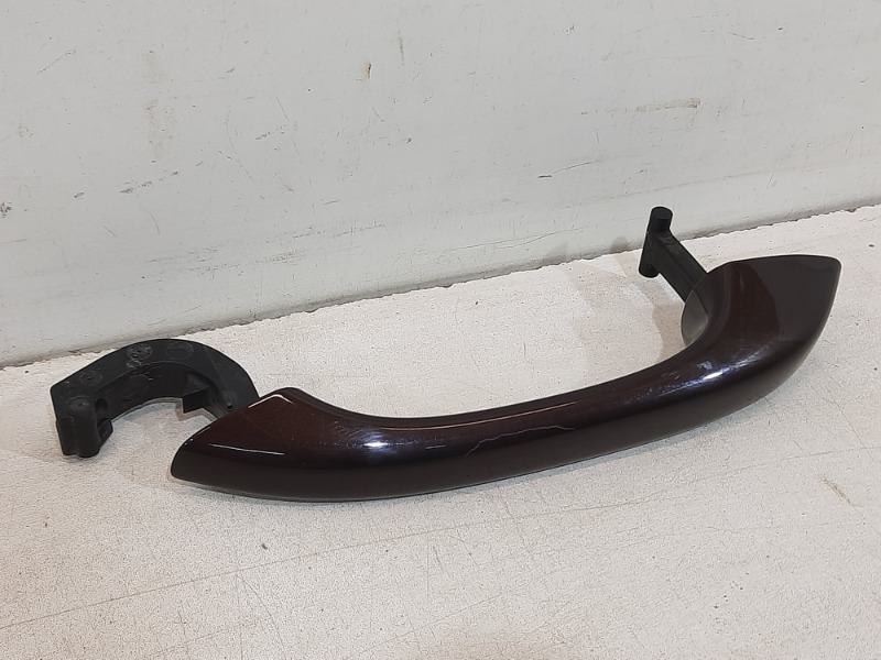 Ручка двери передней наружная левая