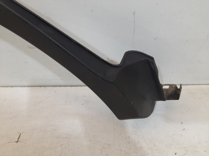 Накладка заднего крыла правого