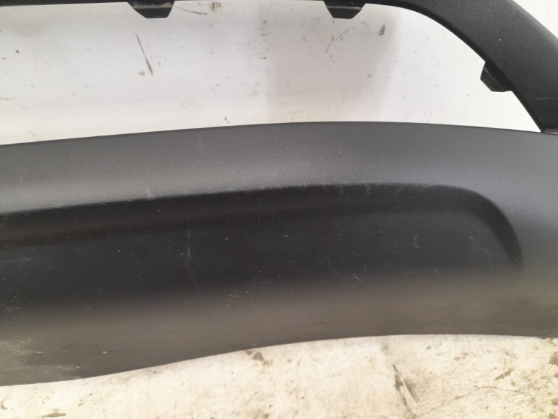 Спойлер переднего бампера